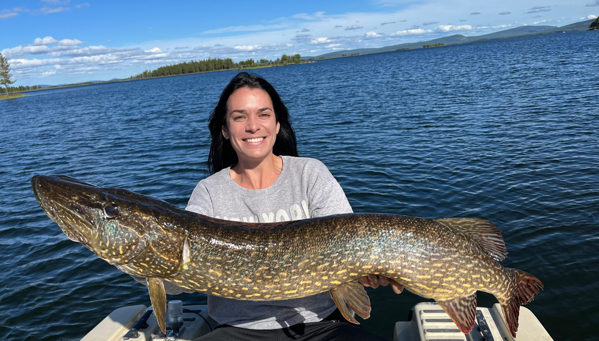 Pêche sportive en Laponie (LapLand) Camp de pêche en Laponie Mellanstrom Fishing Camp